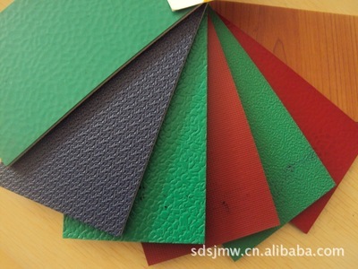 室内运动地板选购指南 塑料、塑胶与橡胶地板的比较